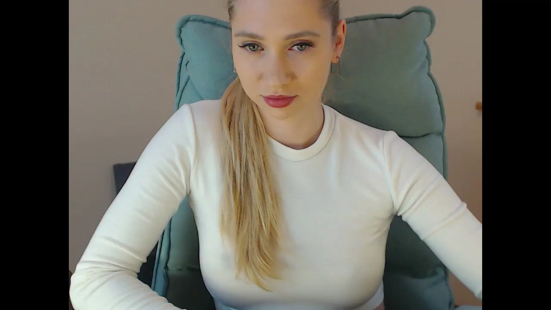 Gallery image thumbnail from Miss_Sylvia's myfreecams stream on, 01/29/2025, 18:05 image 1 of 20