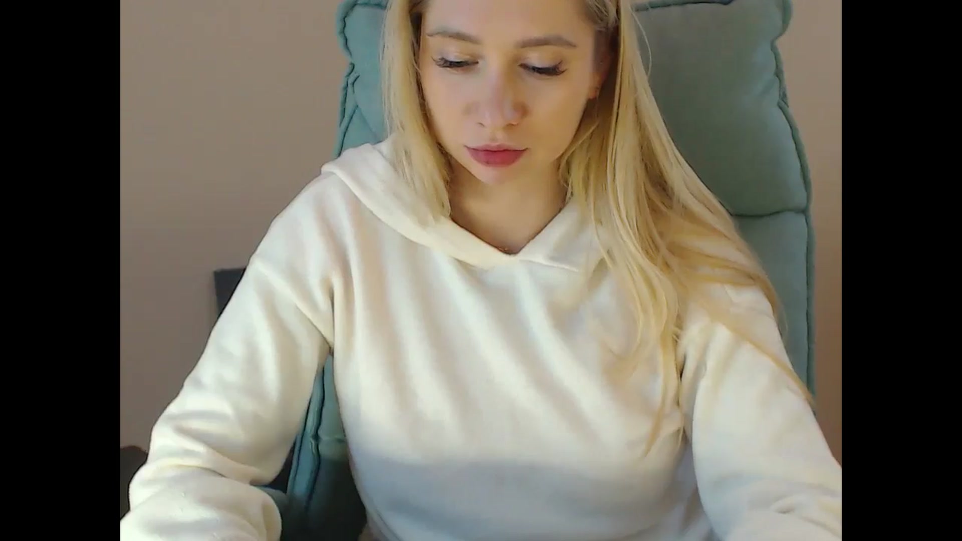 Gallery image thumbnail from Miss_Sylvia's myfreecams stream on, 01/30/2025, 19:50 image 5 of 20