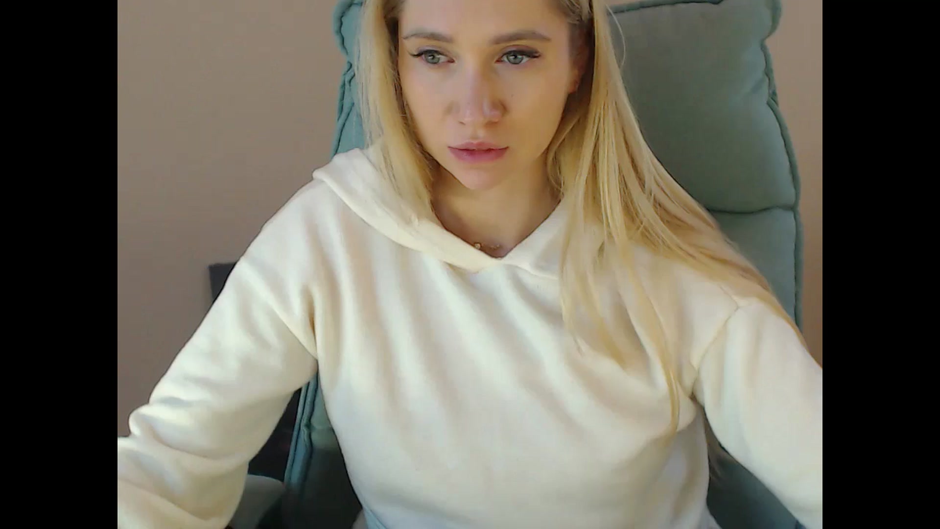 Gallery image thumbnail from Miss_Sylvia's myfreecams stream on, 01/30/2025, 19:50 image 2 of 20