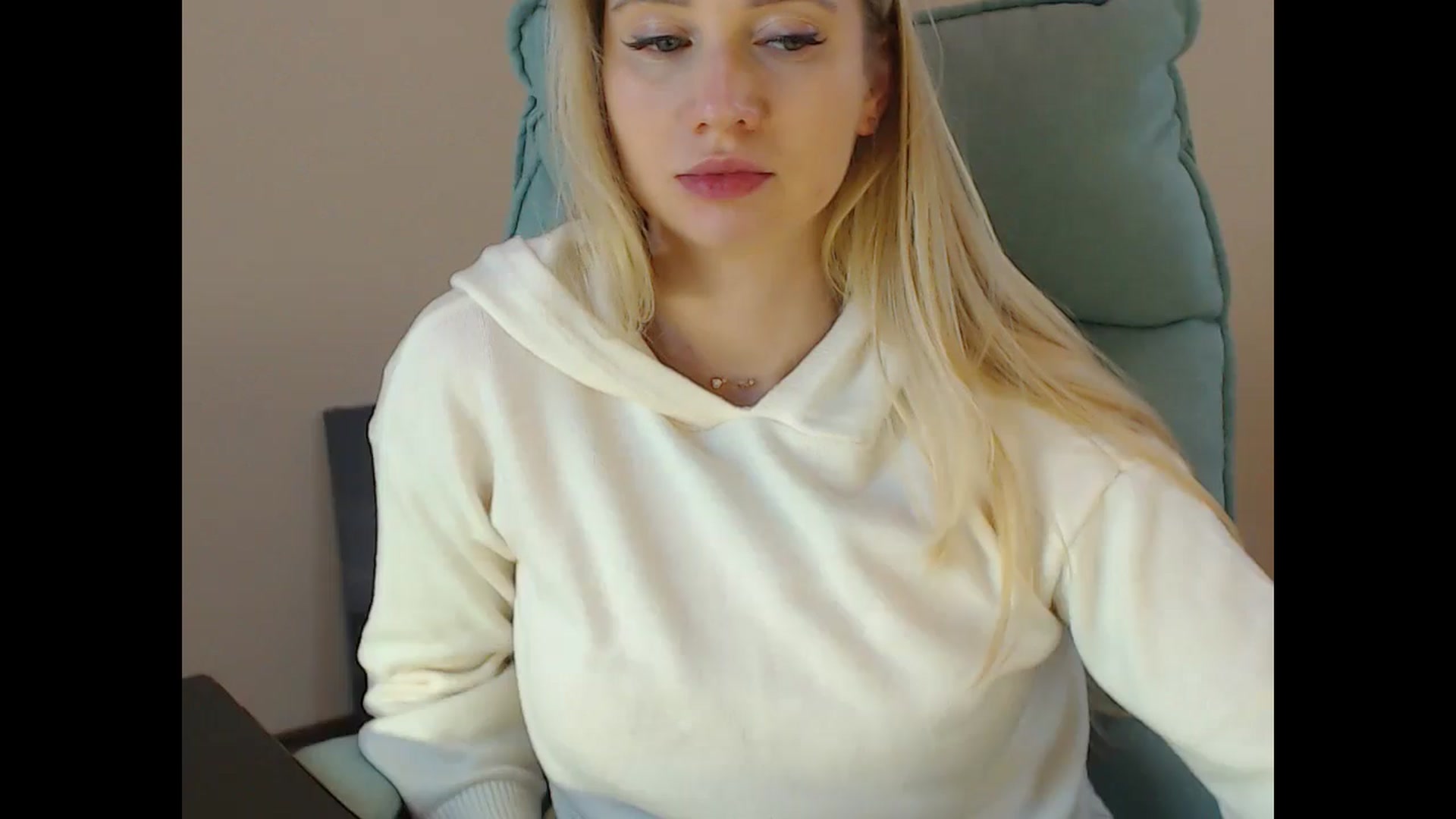 Gallery image thumbnail from Miss_Sylvia's myfreecams stream on, 01/30/2025, 19:50 image 3 of 20