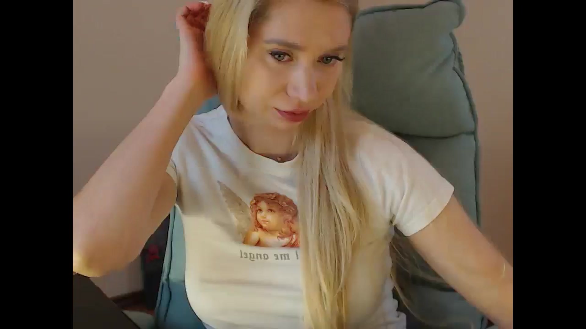 Gallery image thumbnail from Miss_Sylvia's myfreecams stream on, 01/31/2025, 19:53 image 10 of 20