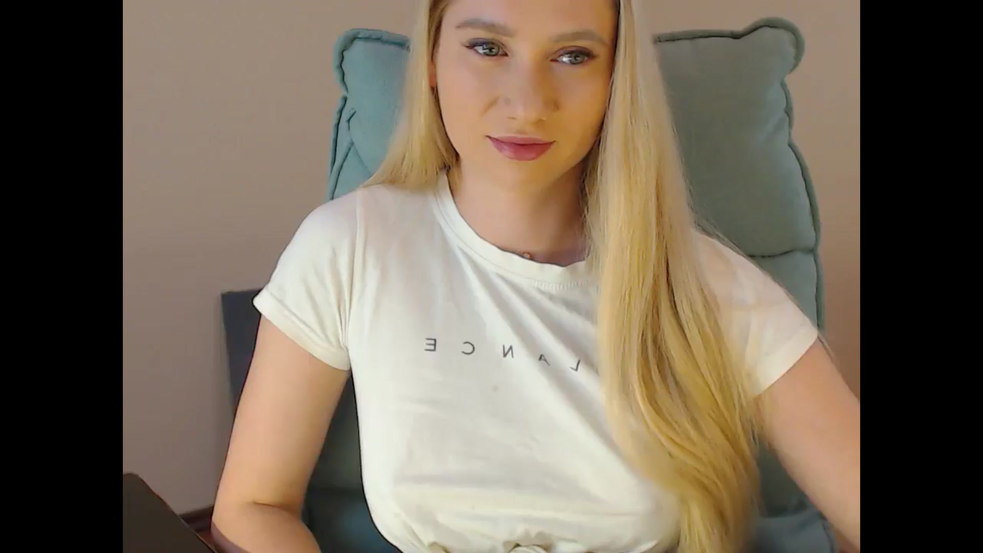 Gallery image thumbnail from Miss_Sylvia's myfreecams stream on, 02/03/2025, 18:30 image 5 of 20