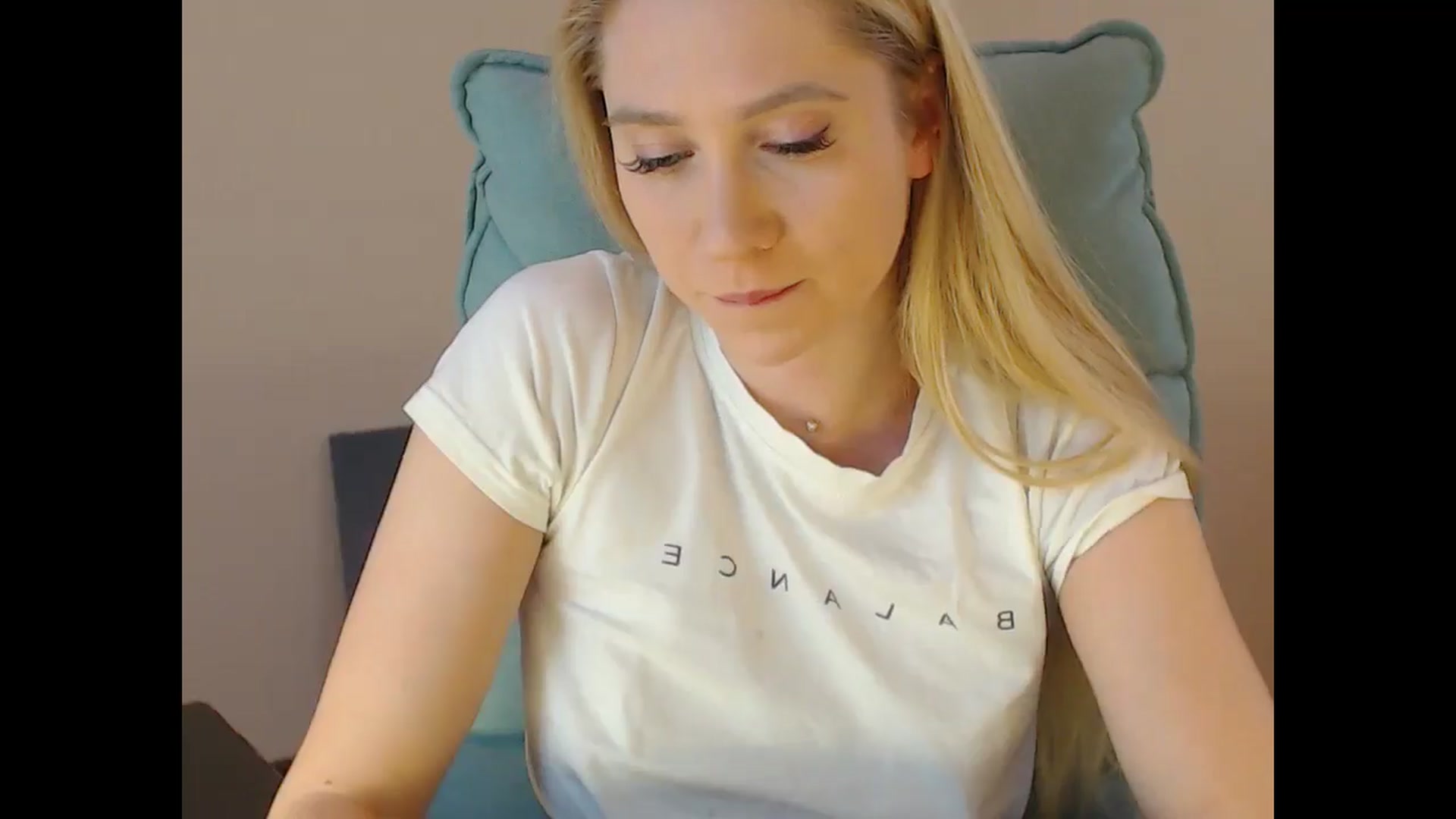 Gallery image thumbnail from Miss_Sylvia's myfreecams stream on, 02/03/2025, 19:21 image 2 of 20