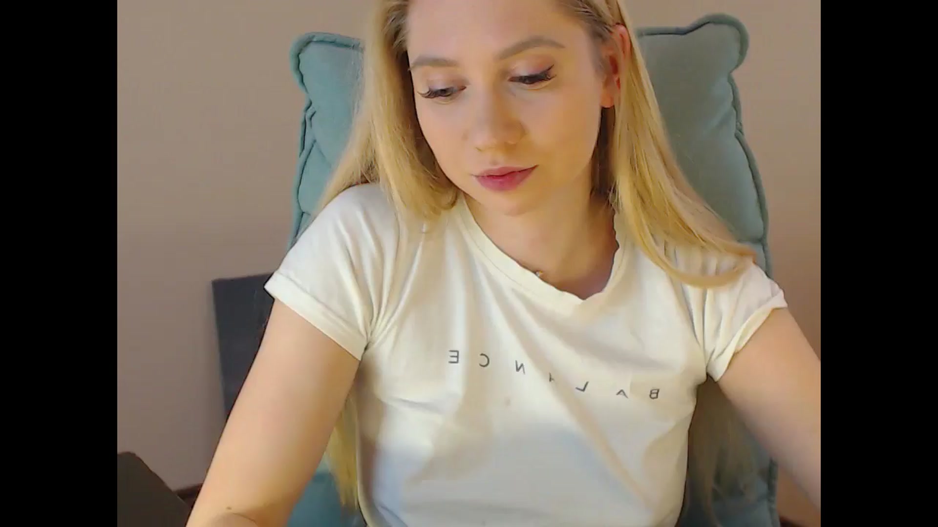 Gallery image thumbnail from Miss_Sylvia's myfreecams stream on, 02/03/2025, 19:21 image 1 of 20