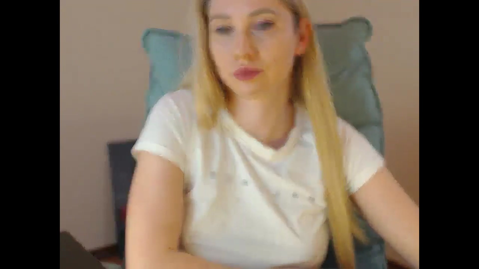 Gallery image thumbnail from Miss_Sylvia's myfreecams stream on, 02/03/2025, 20:14 image 13 of 20