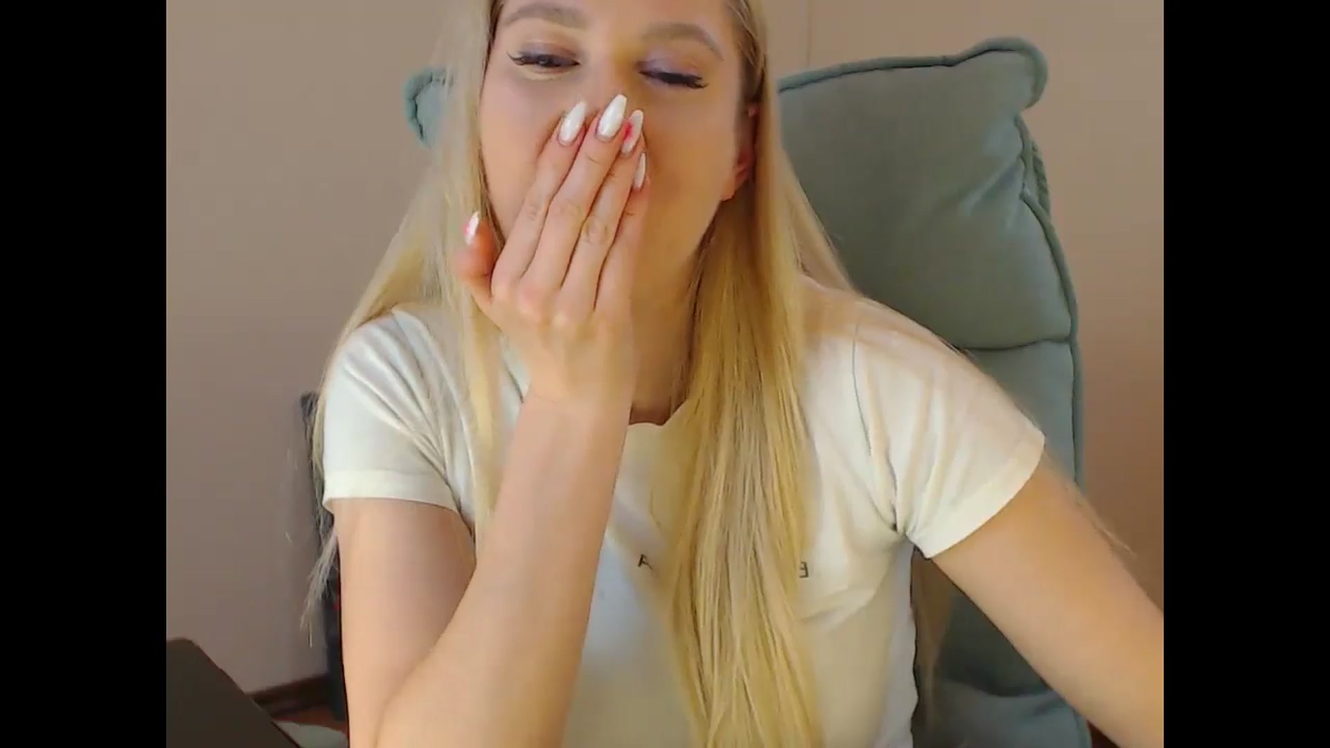 Gallery image thumbnail from Miss_Sylvia's myfreecams stream on, 02/03/2025, 20:14 image 20 of 20