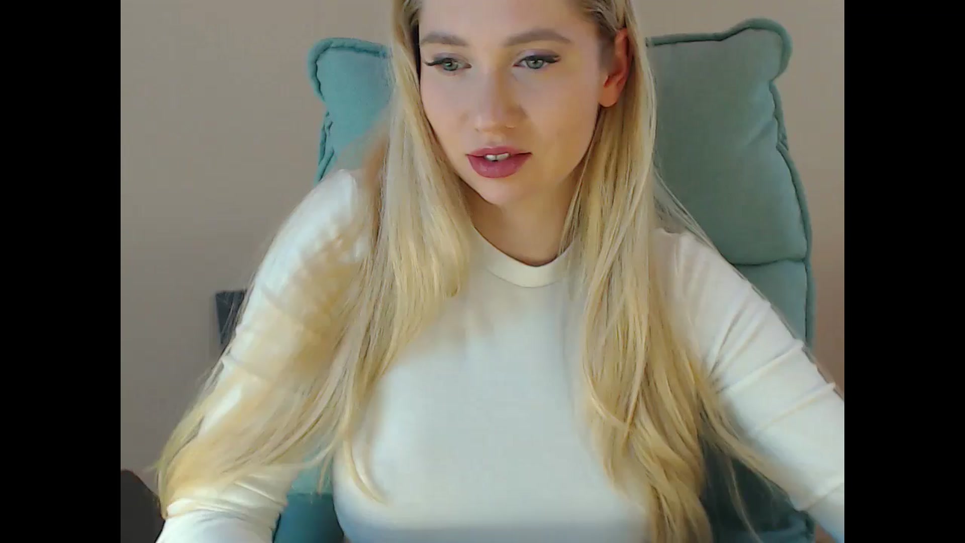 Gallery image thumbnail from Miss_Sylvia's myfreecams stream on, 02/05/2025, 18:51 image 20 of 20
