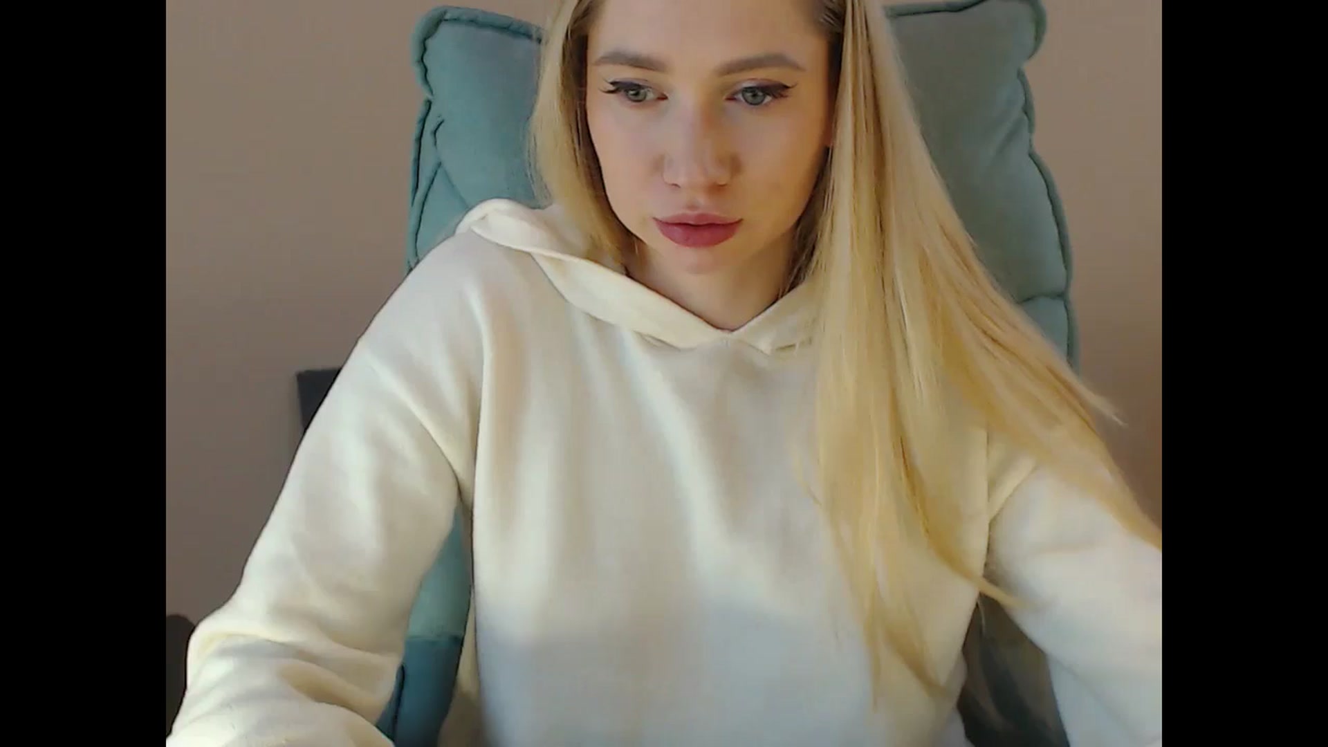 Gallery image thumbnail from Miss_Sylvia's myfreecams stream on, 02/10/2025, 18:19 image 20 of 20