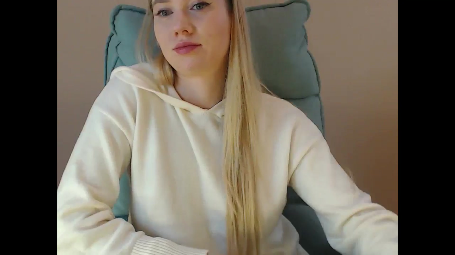 Gallery image thumbnail from Miss_Sylvia's myfreecams stream on, 02/10/2025, 18:19 image 11 of 20