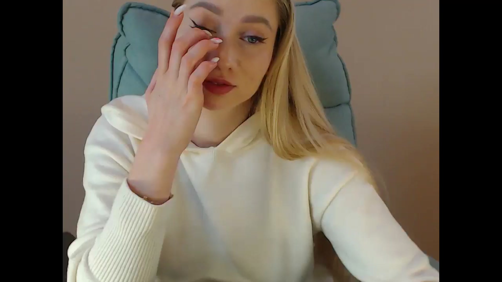 Gallery image thumbnail from Miss_Sylvia's myfreecams stream on, 02/10/2025, 18:19 image 14 of 20