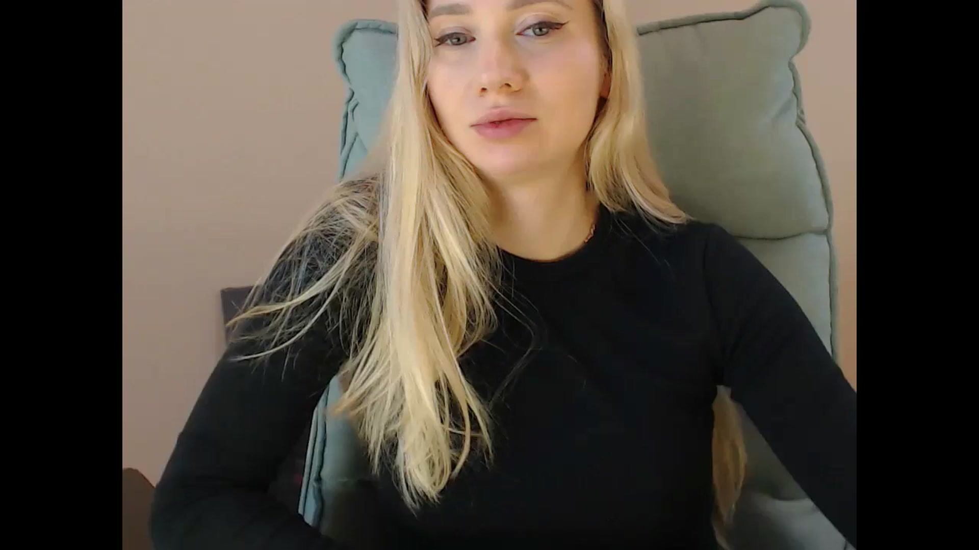 Gallery image thumbnail from Miss_Sylvia's myfreecams stream on, 02/11/2025, 20:14 image 20 of 20
