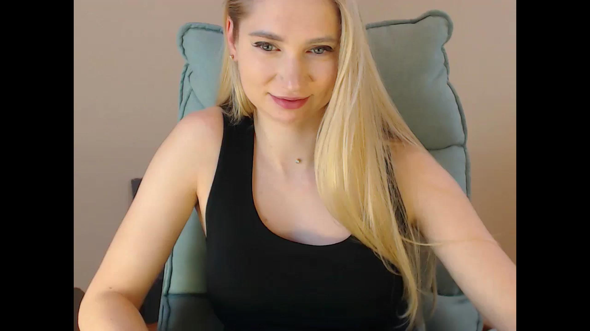 Gallery image thumbnail from Miss_Sylvia's myfreecams stream on, 02/13/2025, 19:32 image 17 of 20