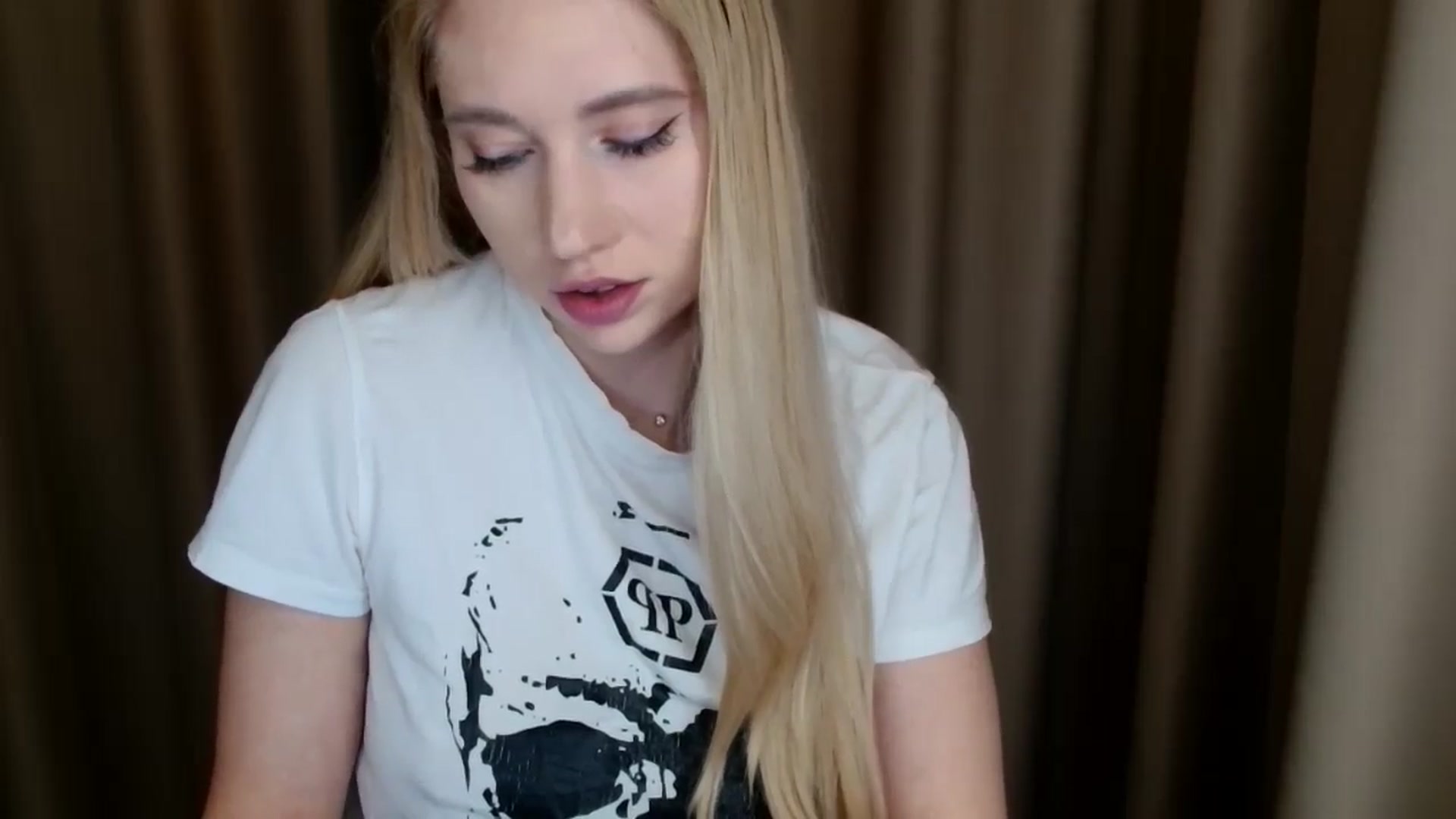 Gallery image thumbnail from Miss_Sylvia's myfreecams stream on, 03/10/2025, 20:59 image 8 of 20