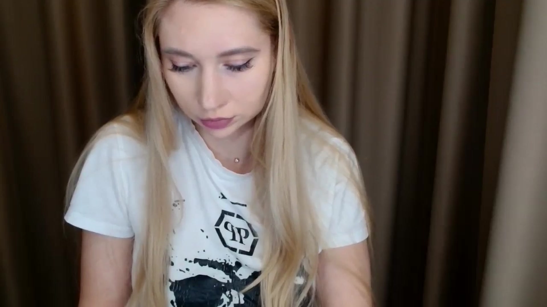 Gallery image thumbnail from Miss_Sylvia's myfreecams stream on, 03/10/2025, 20:59 image 6 of 20