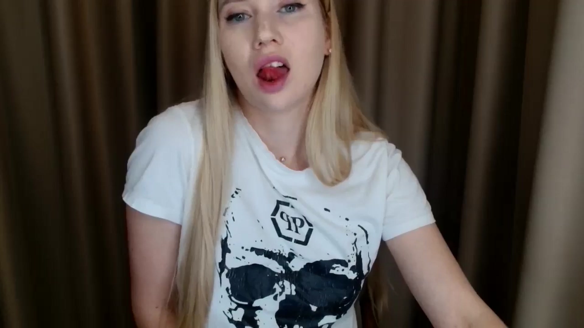 Gallery image thumbnail from Miss_Sylvia's myfreecams stream on, 03/10/2025, 20:59 image 17 of 20