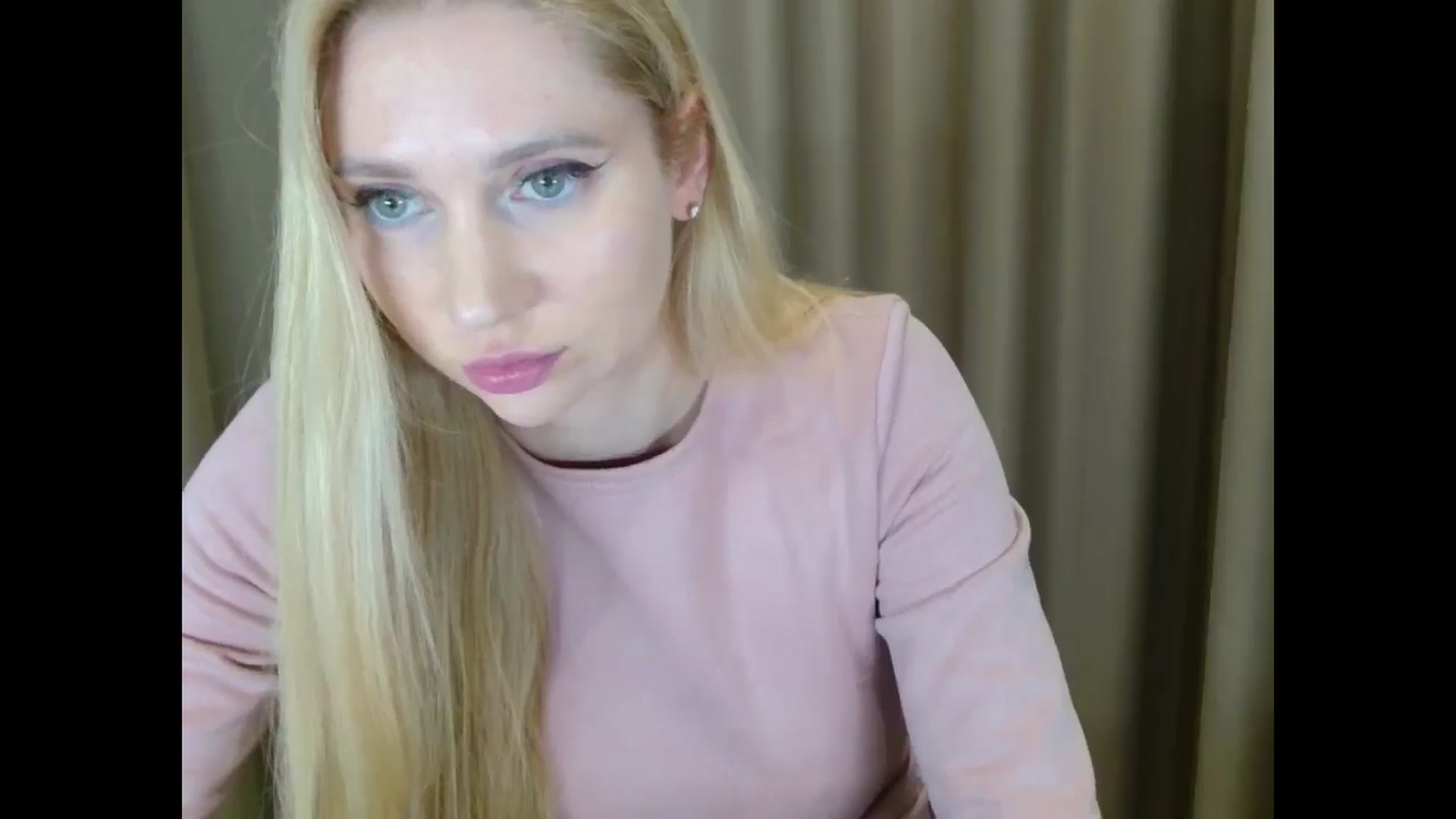 Gallery image thumbnail from Miss_Sylvia's myfreecams stream on, 03/11/2025, 19:02 image 5 of 20