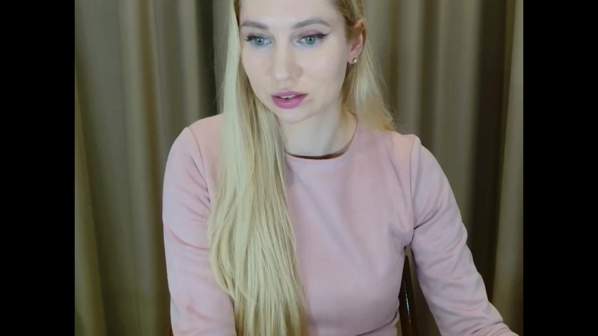 Gallery image thumbnail from Miss_Sylvia's myfreecams stream on, 03/11/2025, 19:02 image 3 of 20