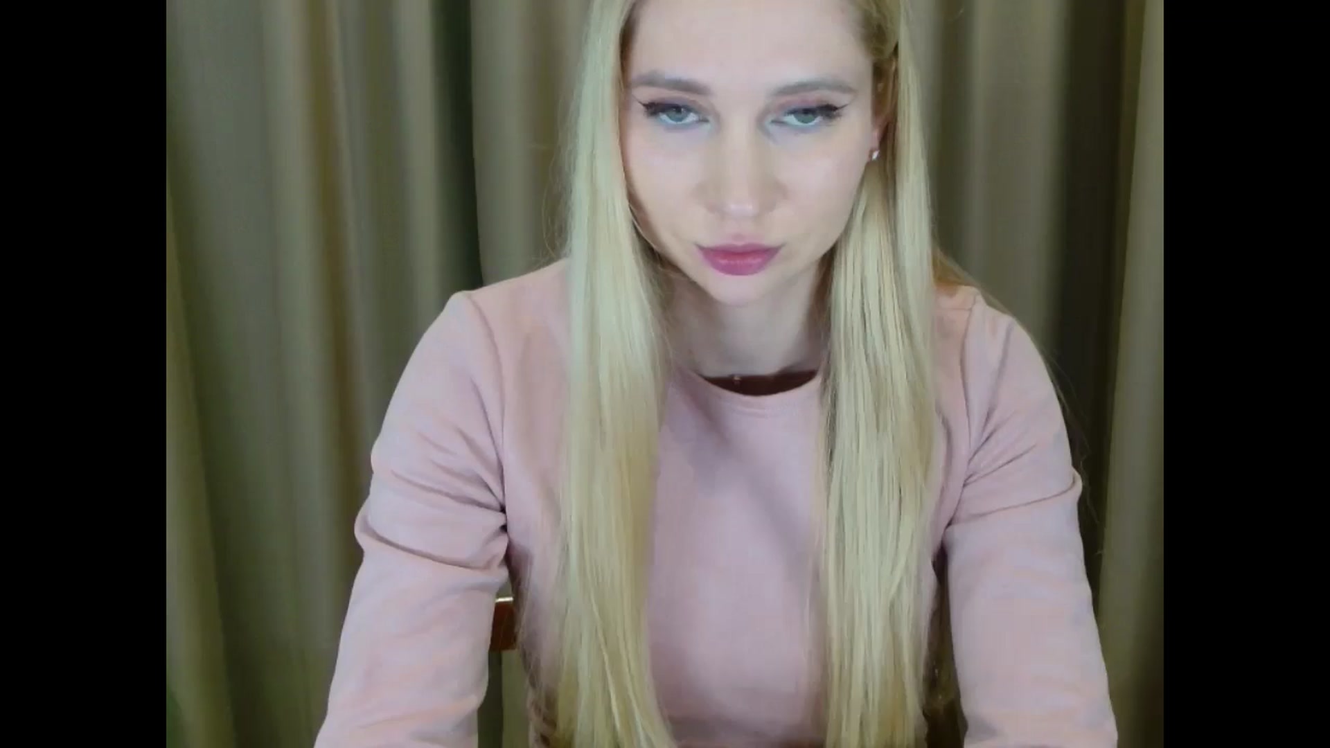 Gallery image thumbnail from Miss_Sylvia's myfreecams stream on, 03/11/2025, 20:02 image 15 of 20