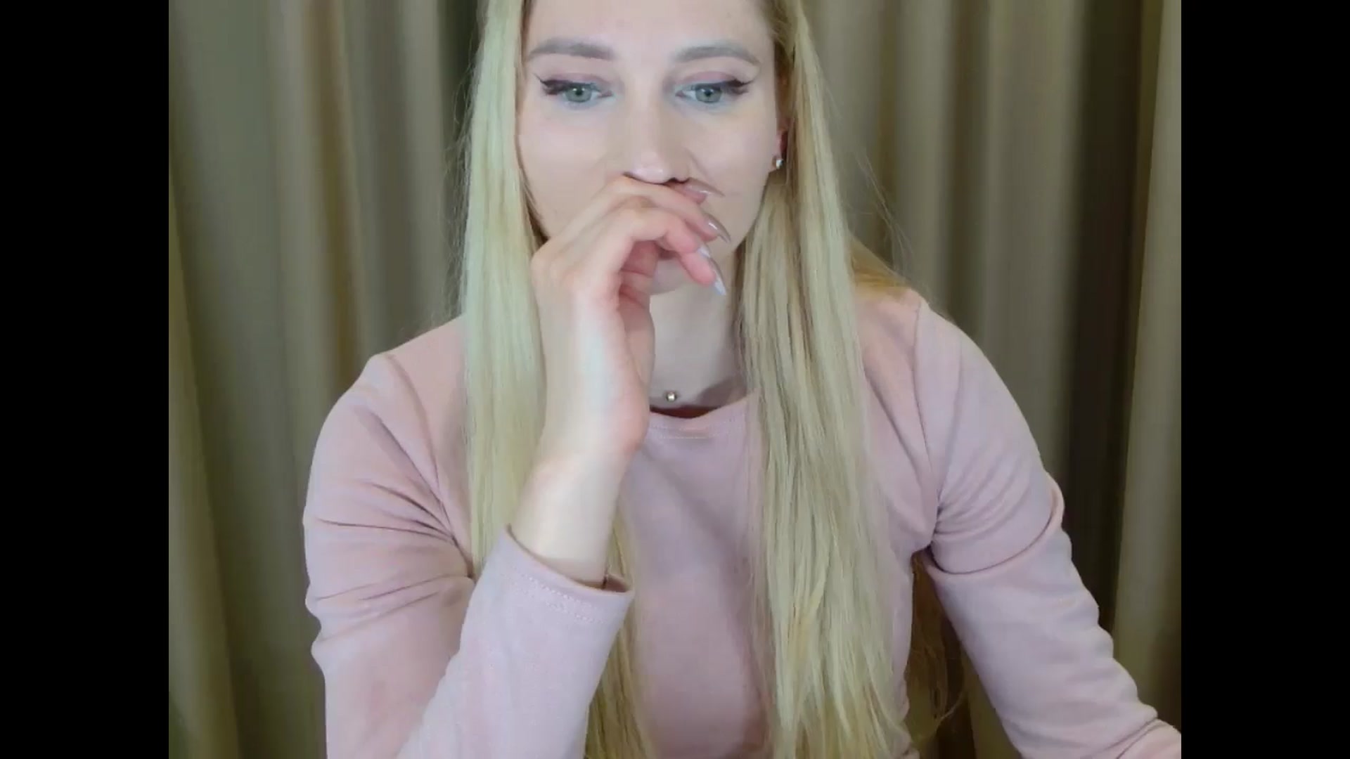 Gallery image thumbnail from Miss_Sylvia's myfreecams stream on, 03/11/2025, 20:02 image 19 of 20