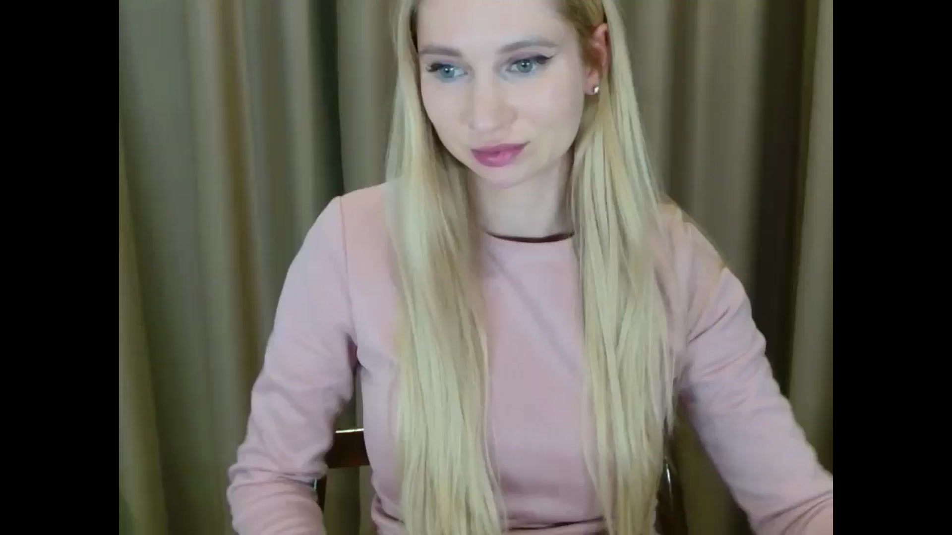 Gallery image thumbnail from Miss_Sylvia's myfreecams stream on, 03/11/2025, 20:02 image 11 of 20
