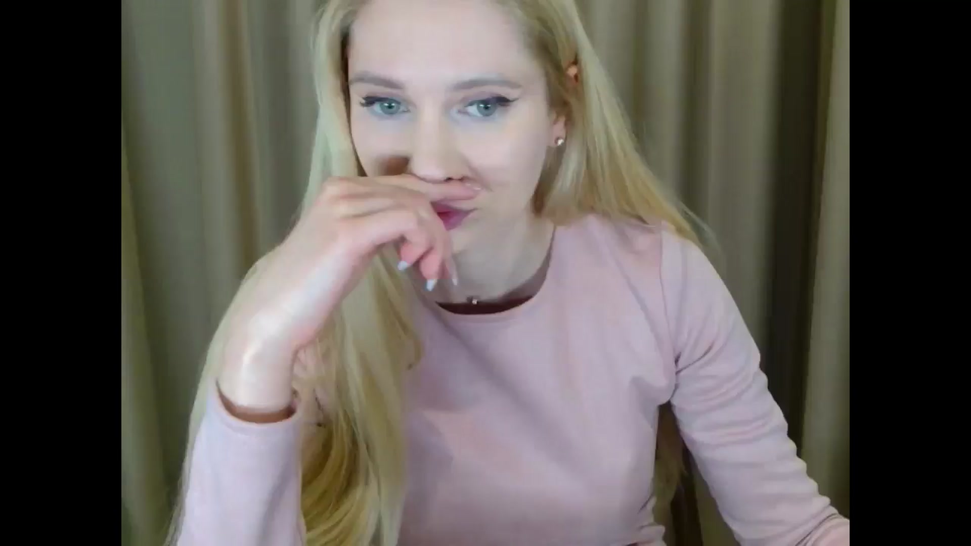 Gallery image thumbnail from Miss_Sylvia's myfreecams stream on, 03/11/2025, 20:02 image 1 of 20