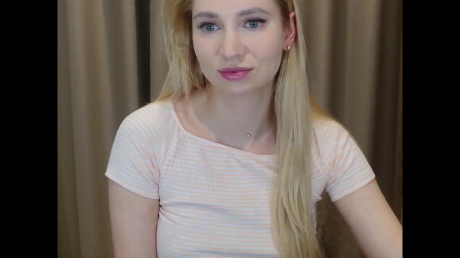Gallery image thumbnail from Miss_Sylvia's myfreecams stream on, 03/13/2025, 20:02 image 3 of 20