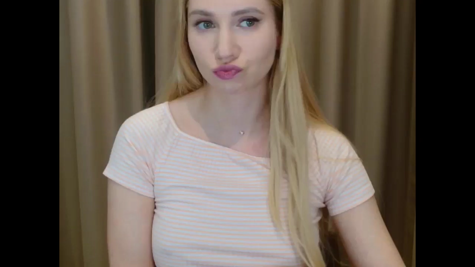 Gallery image thumbnail from Miss_Sylvia's myfreecams stream on, 03/13/2025, 20:02 image 2 of 20