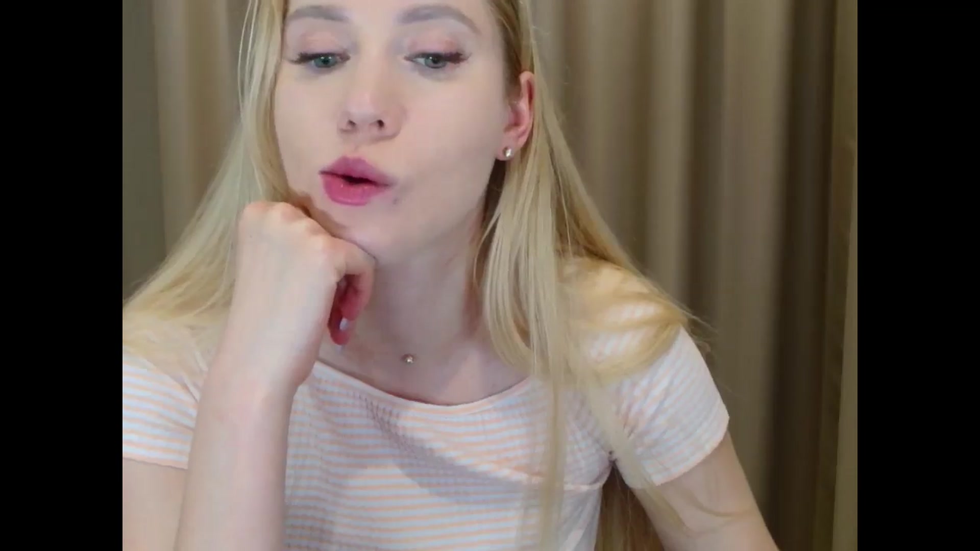 Gallery image thumbnail from Miss_Sylvia's myfreecams stream on, 03/13/2025, 20:58 image 4 of 20