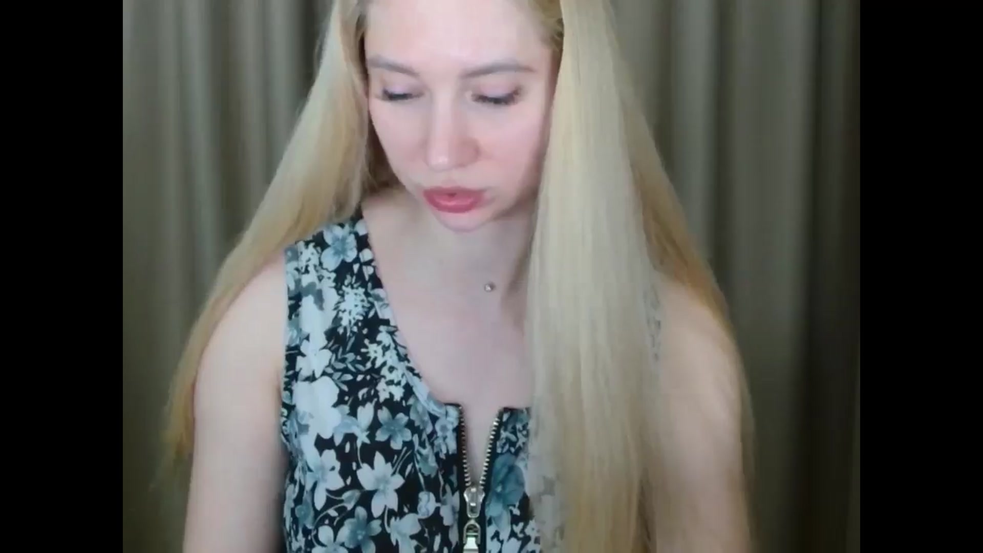 Gallery image thumbnail from Miss_Sylvia's myfreecams stream on, 03/14/2025, 18:51 image 3 of 20