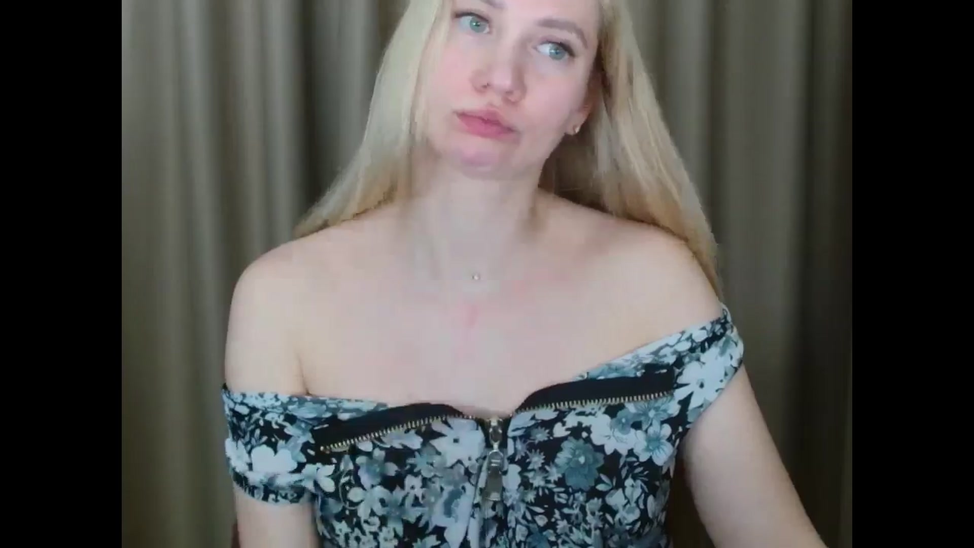 Gallery image thumbnail from Miss_Sylvia's myfreecams stream on, 03/14/2025, 19:06 image 20 of 20