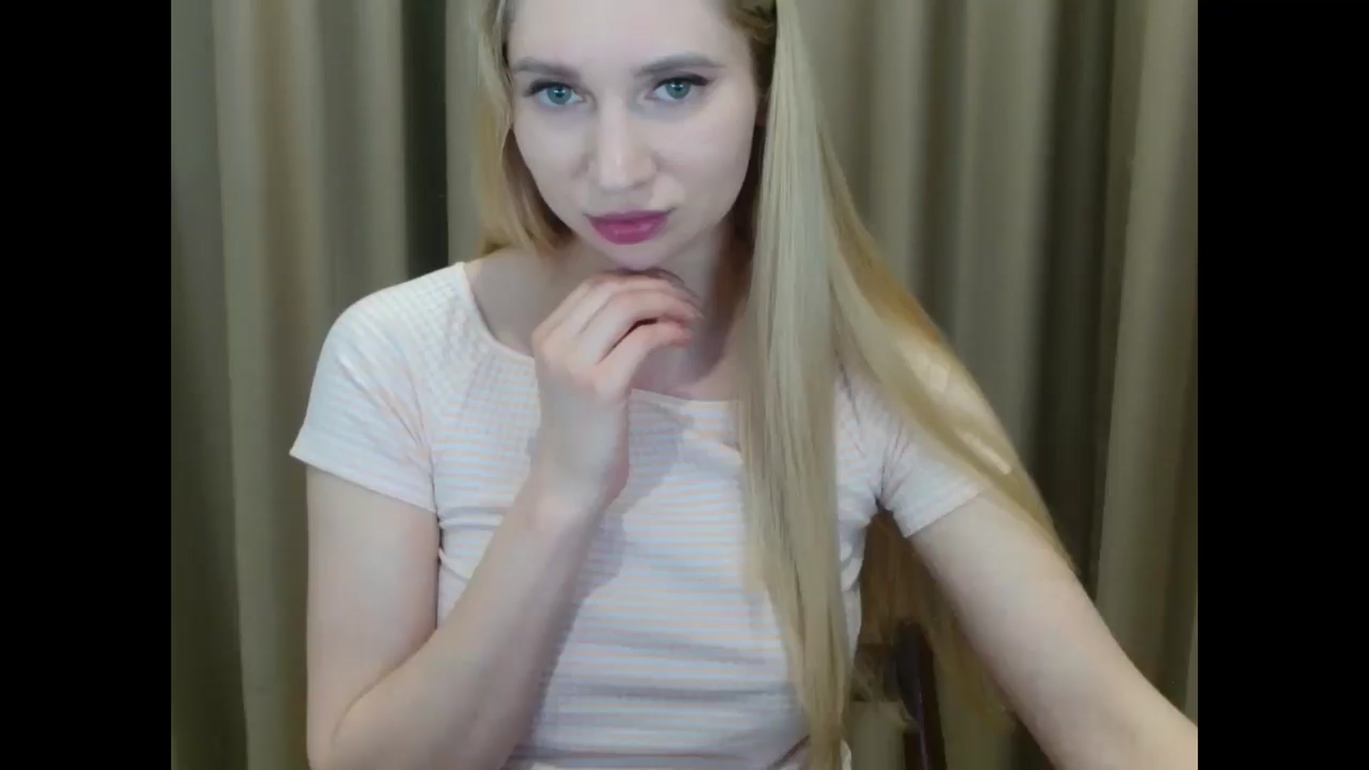 Gallery image thumbnail from Miss_Sylvia's myfreecams stream on, 03/15/2025, 20:43 image 11 of 20