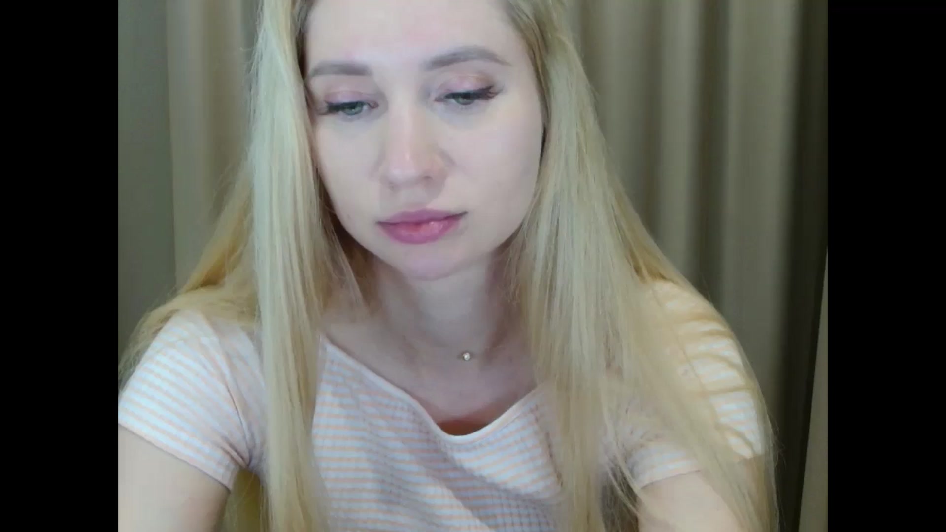 Gallery image thumbnail from Miss_Sylvia's myfreecams stream on, 03/15/2025, 21:10 image 20 of 20