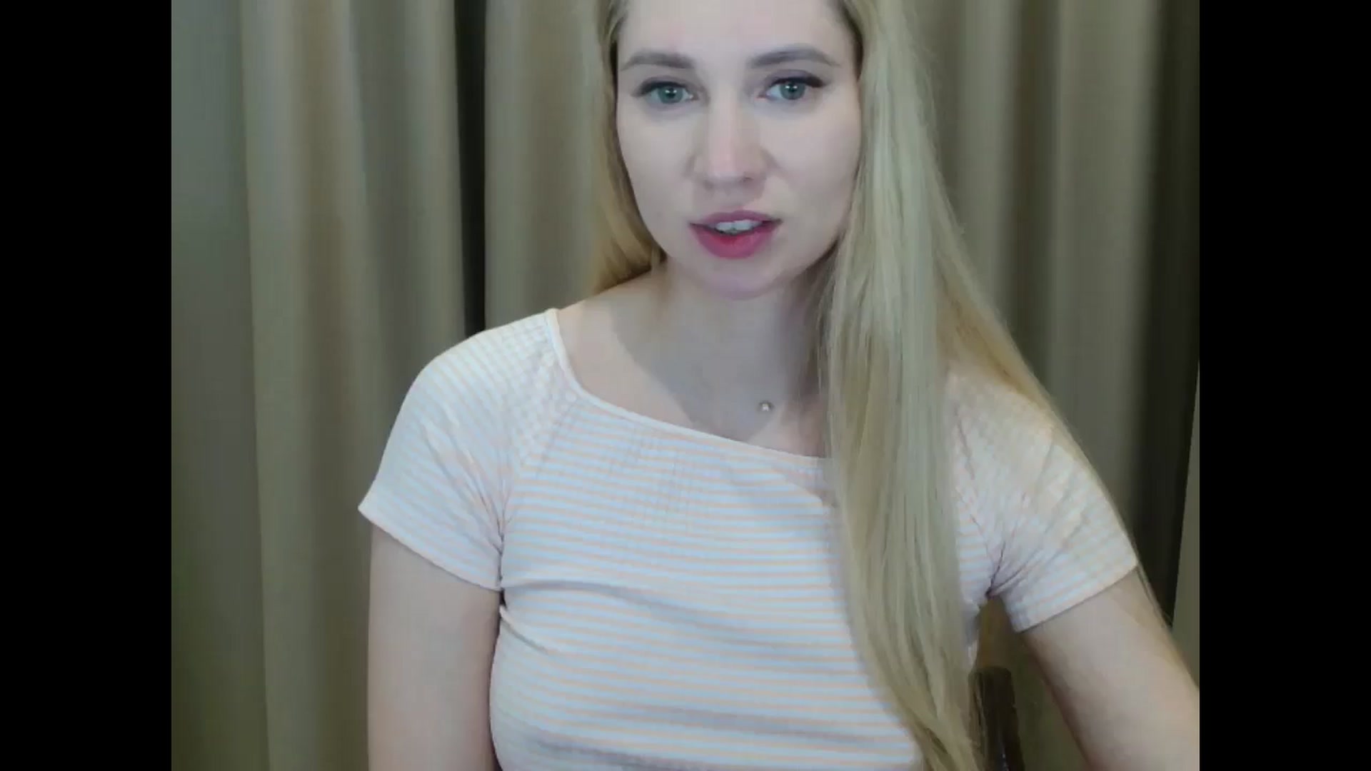 Gallery image thumbnail from Miss_Sylvia's myfreecams stream on, 03/15/2025, 21:10 image 4 of 20