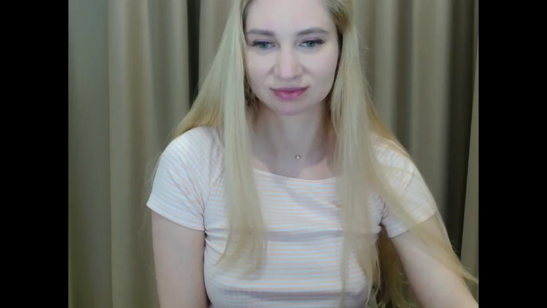 Gallery image thumbnail from Miss_Sylvia's myfreecams stream on, 03/15/2025, 22:45 image 16 of 20