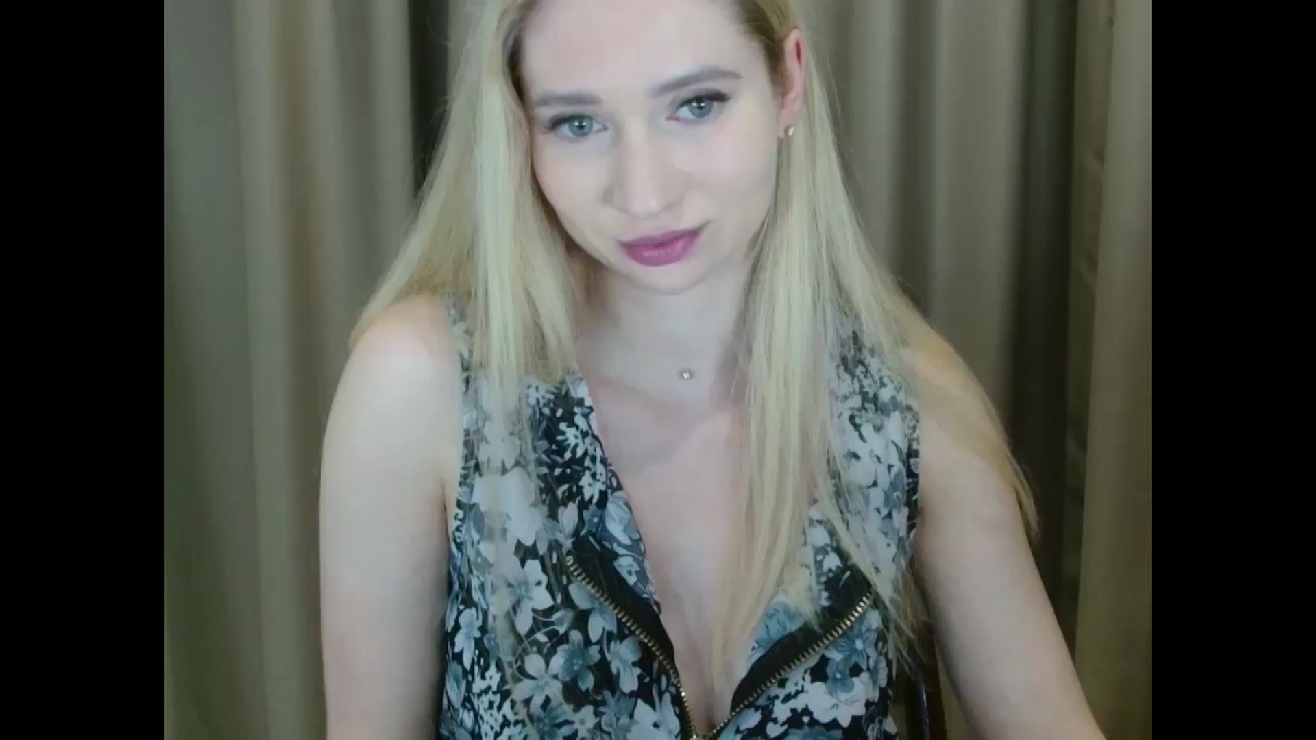 Gallery image thumbnail from Miss_Sylvia's myfreecams stream on, 03/17/2025, 19:38 image 2 of 20