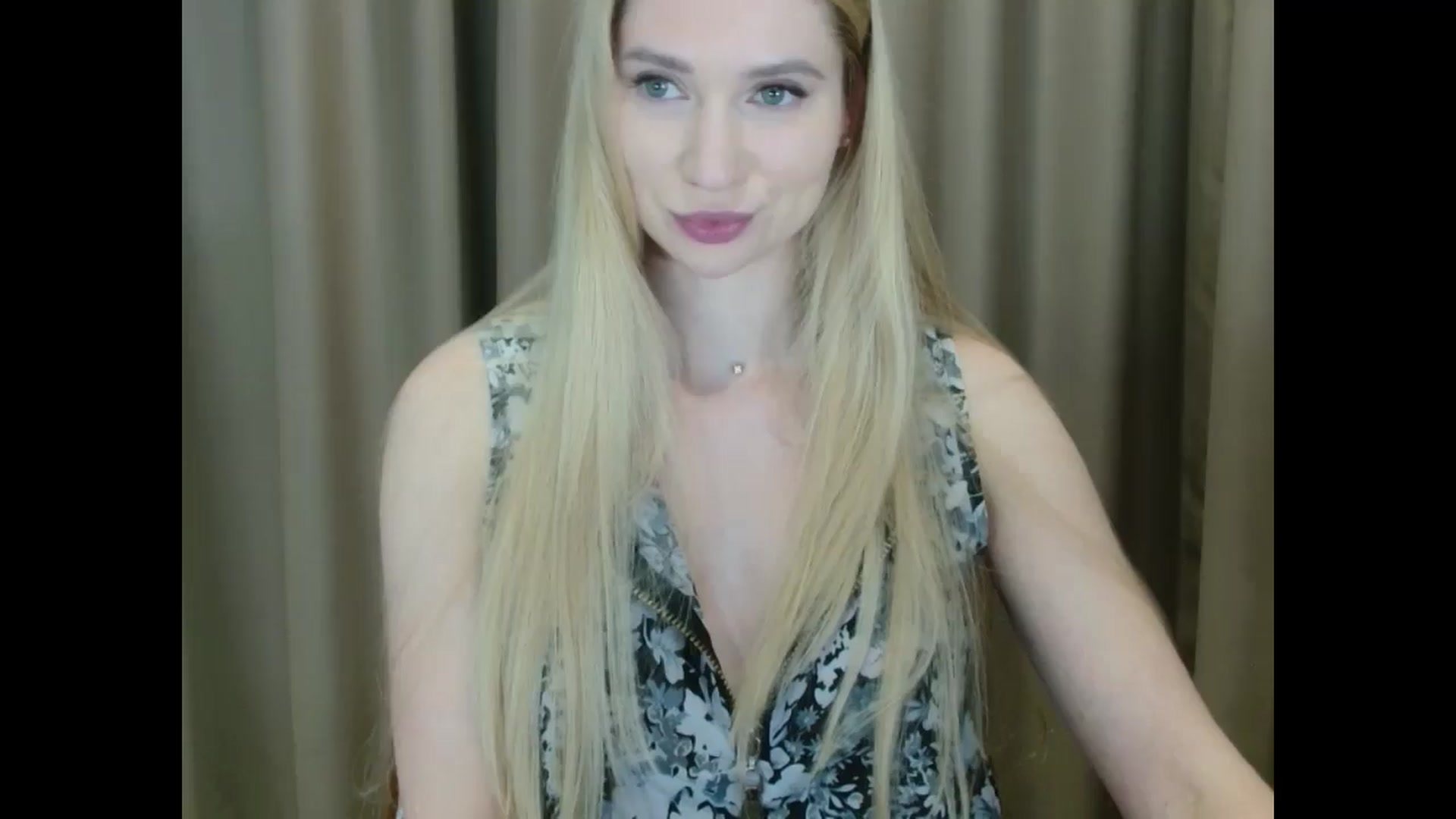 Gallery image thumbnail from Miss_Sylvia's myfreecams stream on, 03/17/2025, 19:38 image 15 of 20