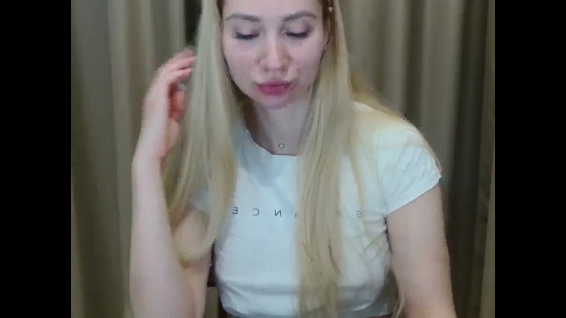 Gallery image thumbnail from Miss_Sylvia's myfreecams stream on, 03/18/2025, 19:11 image 19 of 20