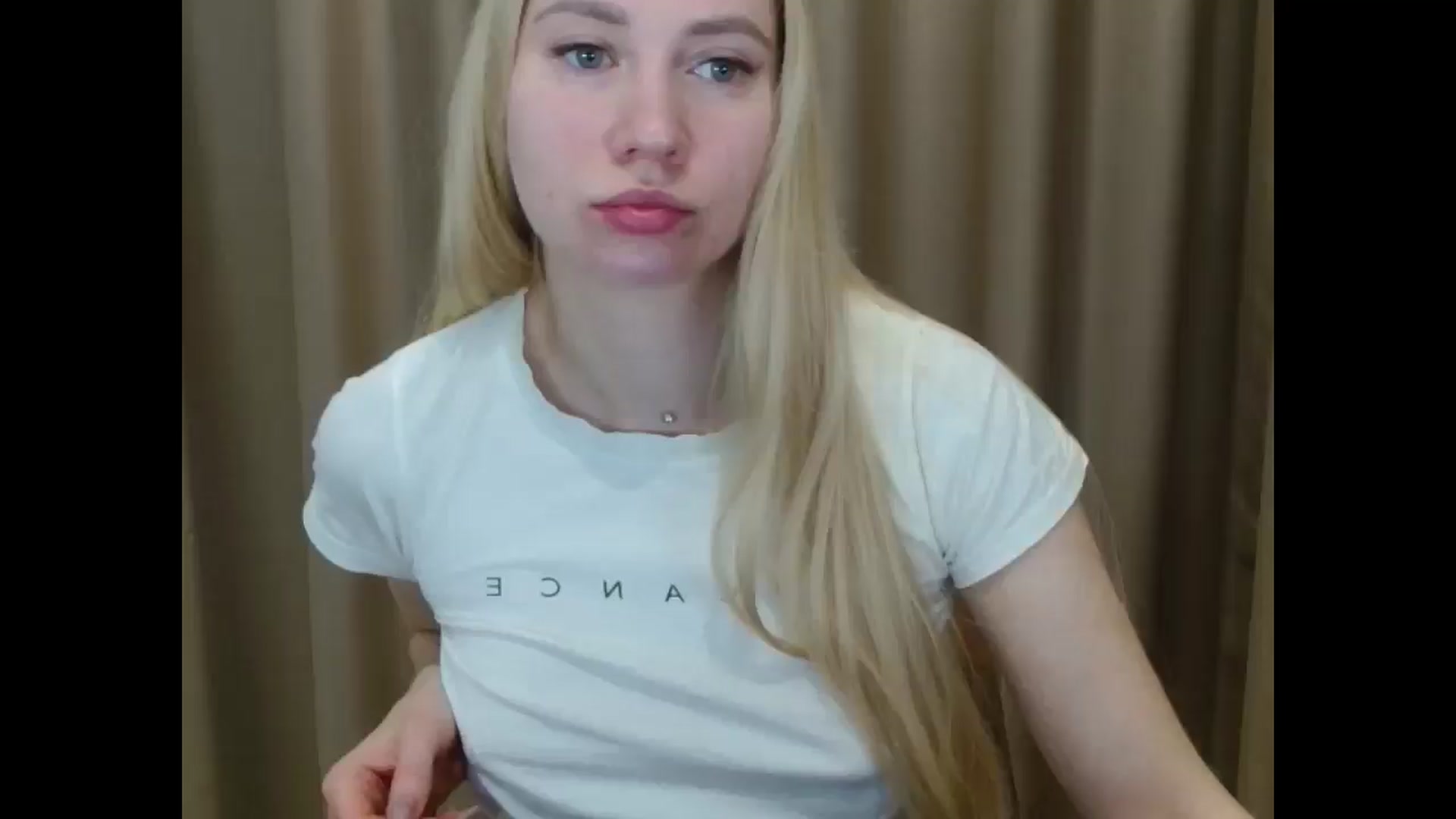 Gallery image thumbnail from Miss_Sylvia's myfreecams stream on, 03/18/2025, 19:11 image 4 of 20