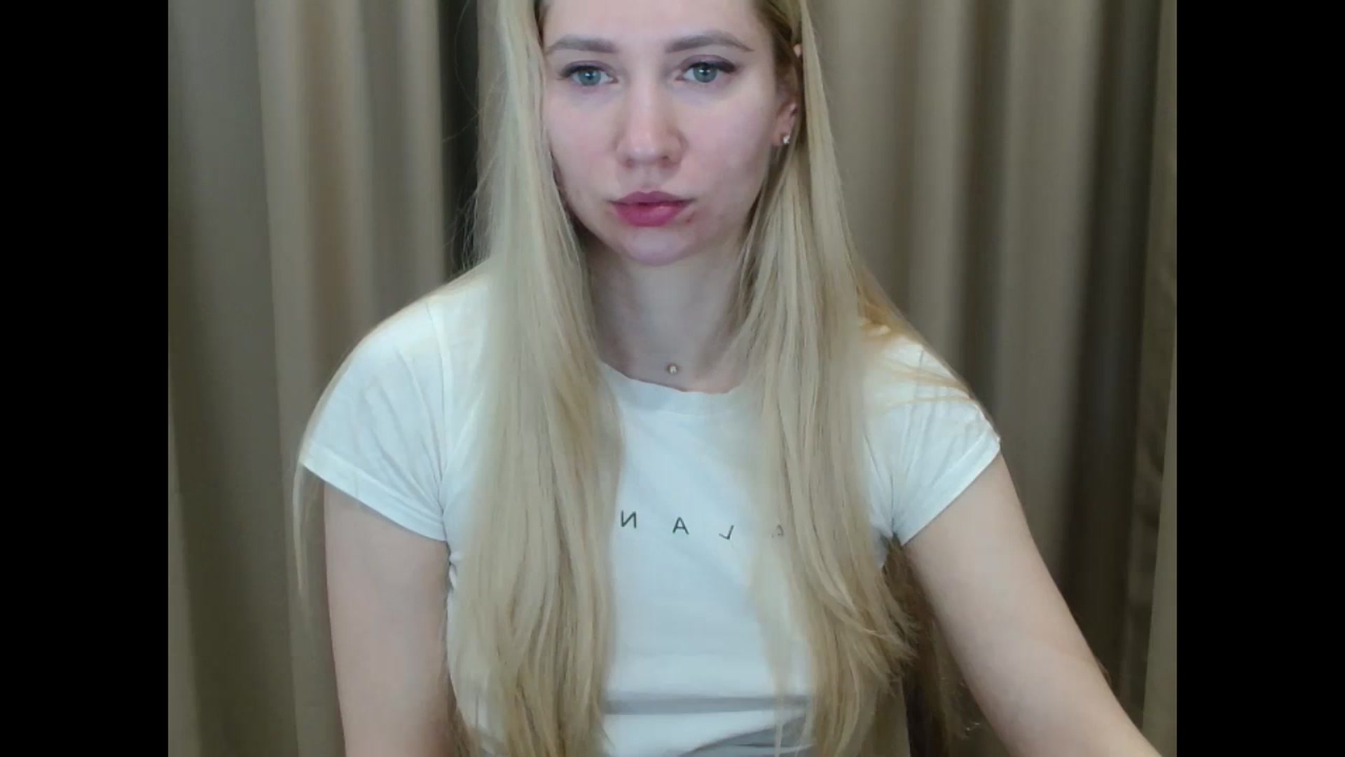 Gallery image thumbnail from Miss_Sylvia's myfreecams stream on, 03/18/2025, 21:44 image 1 of 20