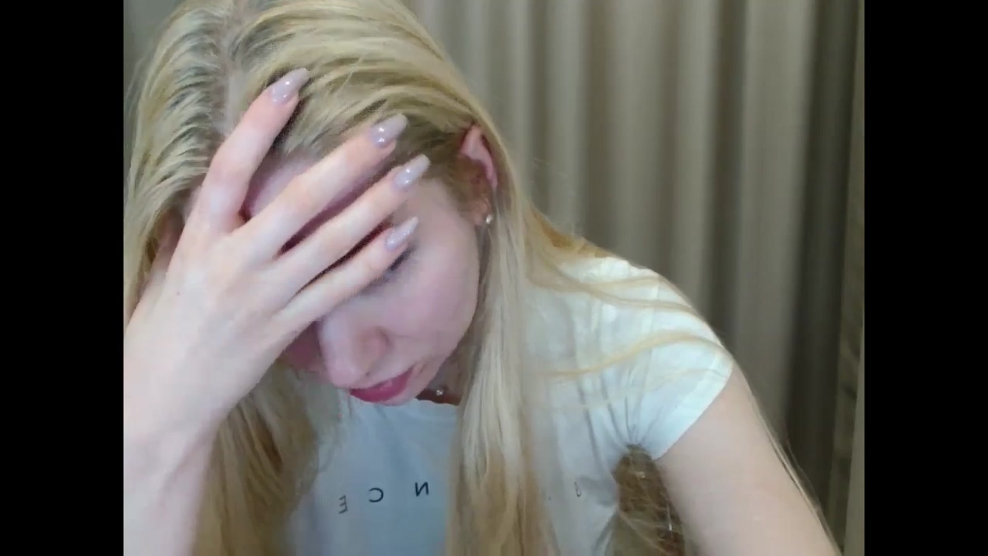 Gallery image thumbnail from Miss_Sylvia's myfreecams stream on, 03/18/2025, 22:27 image 3 of 20