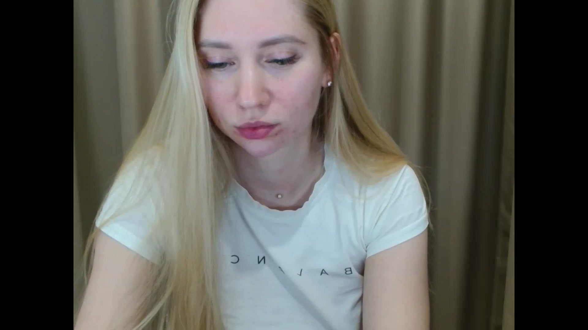 Gallery image thumbnail from Miss_Sylvia's myfreecams stream on, 03/18/2025, 22:27 image 17 of 20