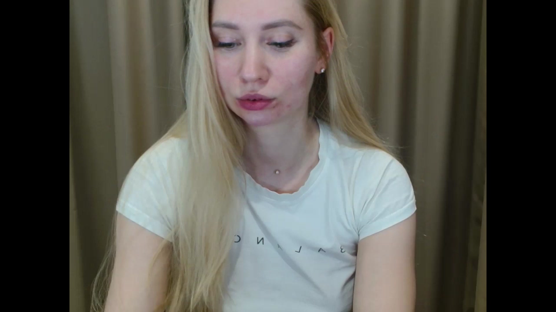 Gallery image thumbnail from Miss_Sylvia's myfreecams stream on, 03/18/2025, 22:27 image 10 of 20