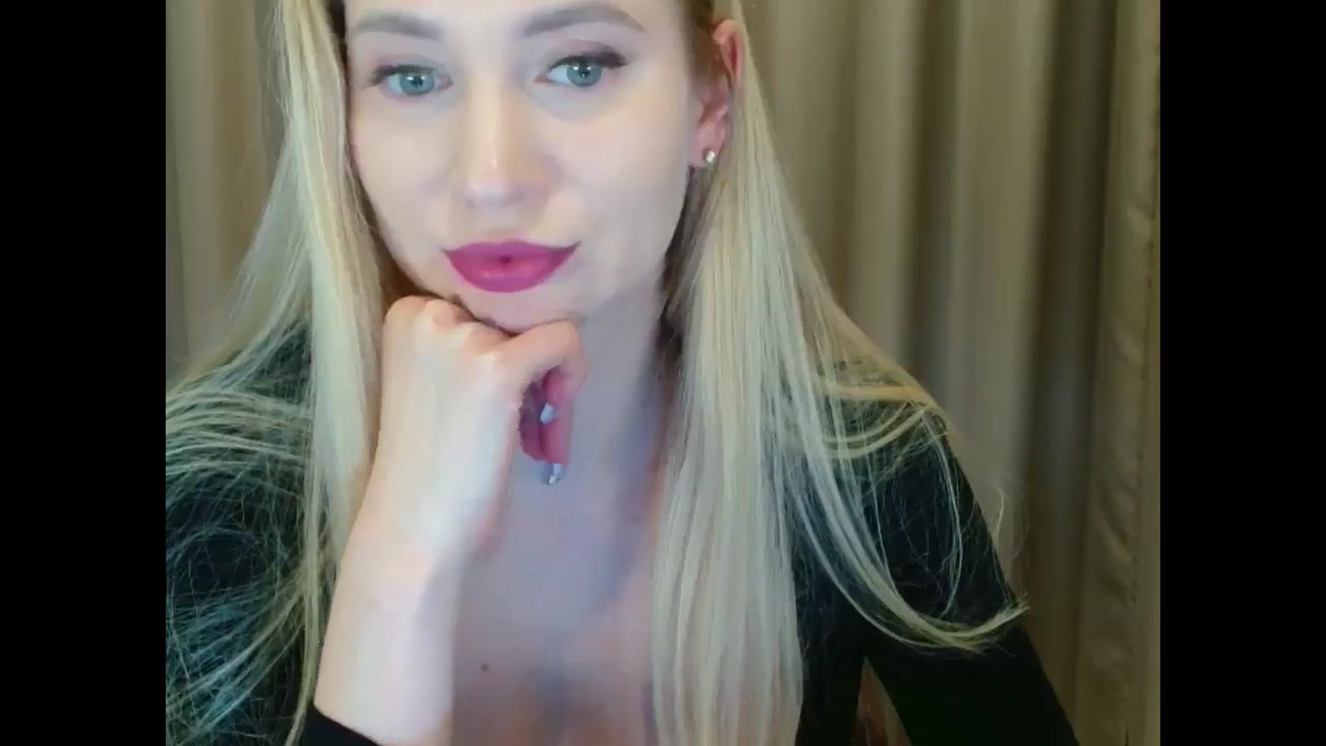 Gallery image thumbnail from Miss_Sylvia's myfreecams stream on, 03/19/2025, 22:28 image 2 of 20