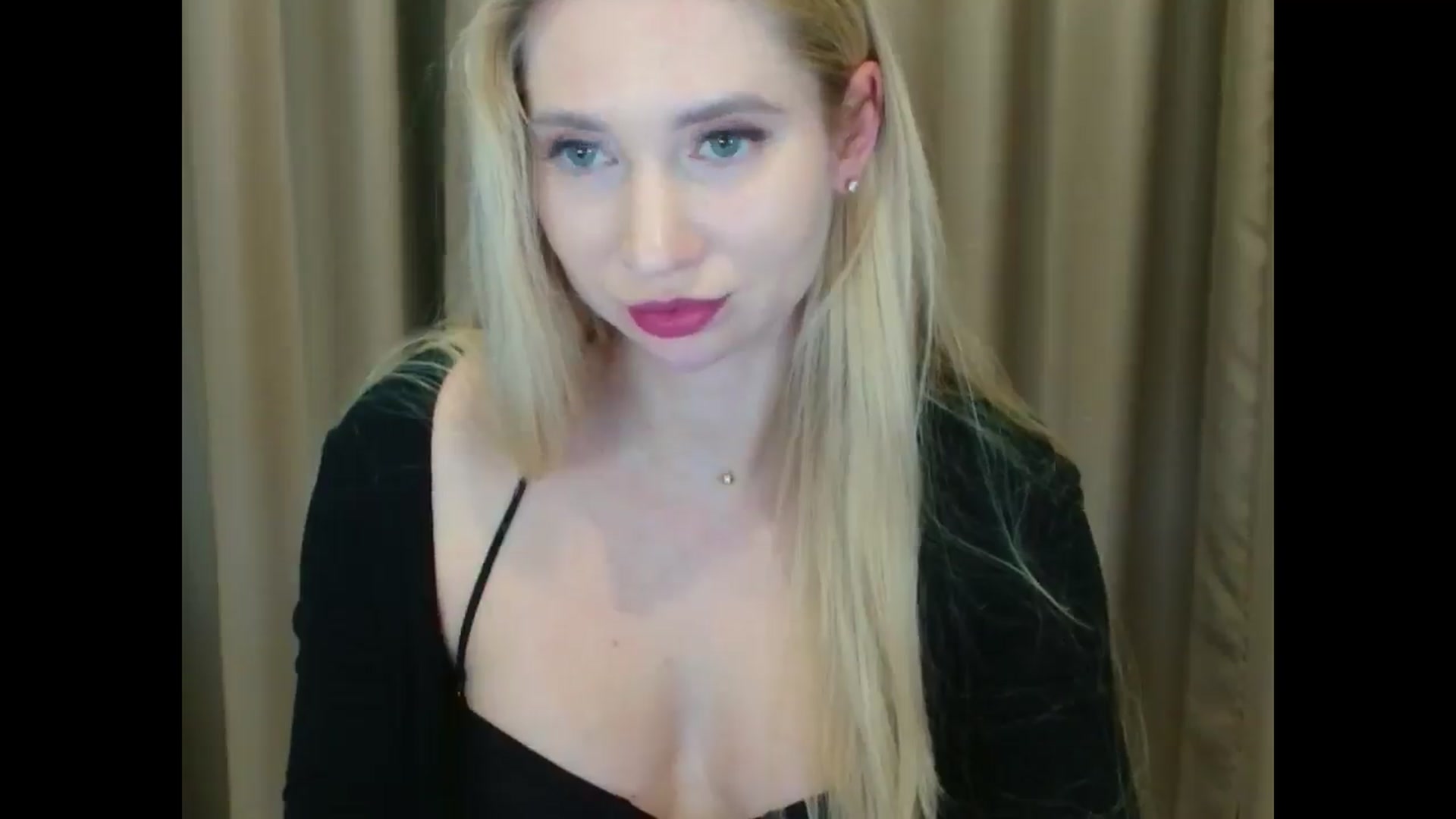 Gallery image thumbnail from Miss_Sylvia's myfreecams stream on, 03/19/2025, 22:28 image 9 of 20