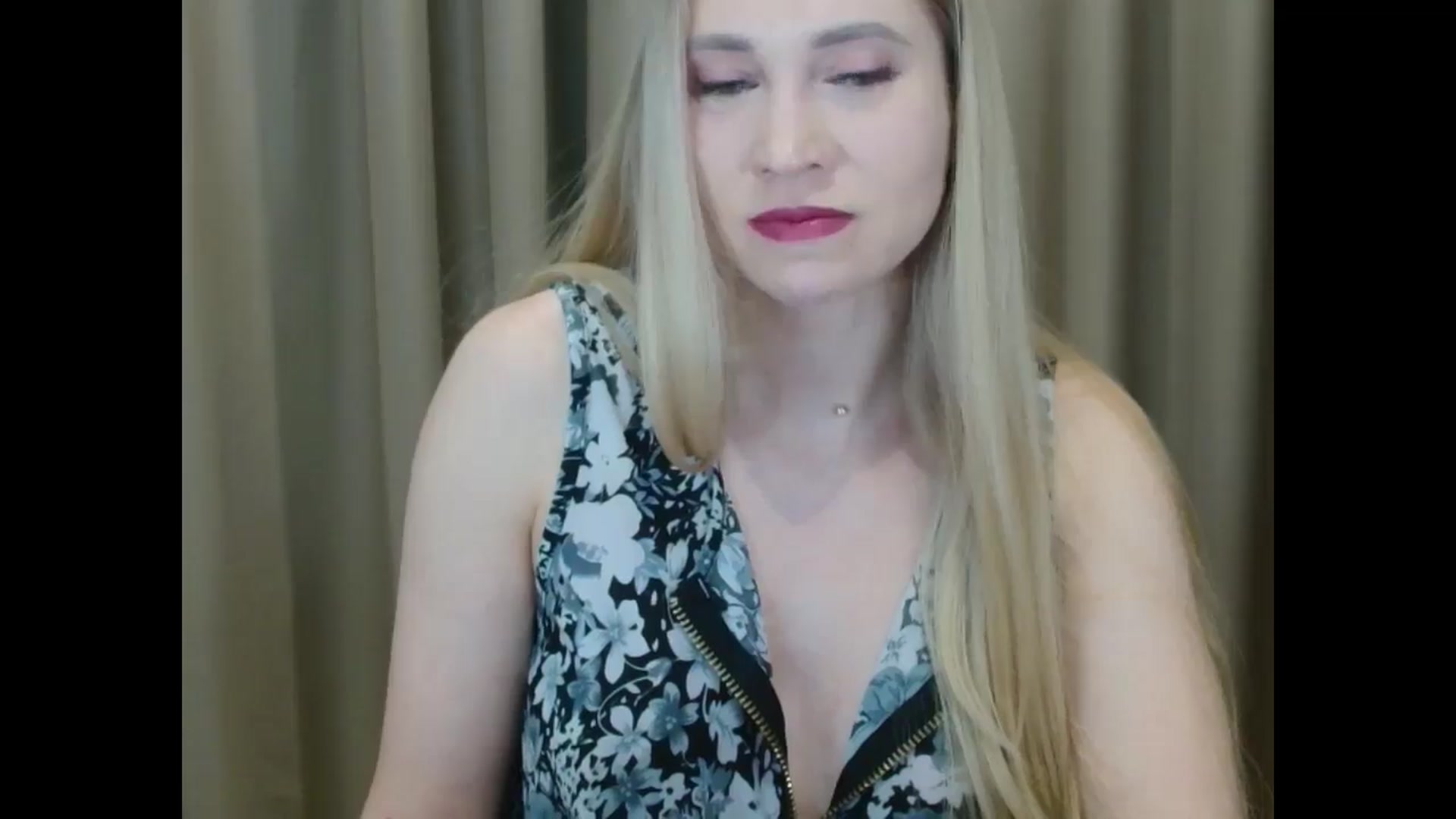 Gallery image thumbnail from Miss_Sylvia's myfreecams stream on, 03/20/2025, 20:49 image 9 of 20