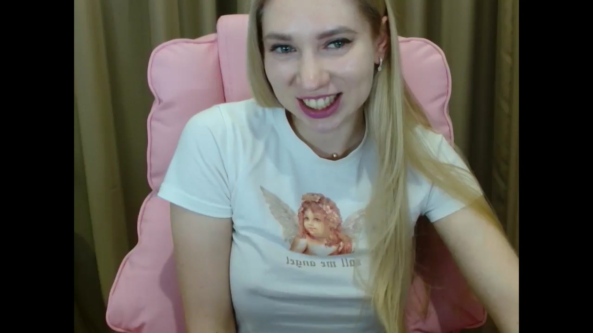 Gallery image thumbnail from Miss_Sylvia's myfreecams stream on, 03/21/2025, 19:54 image 15 of 20