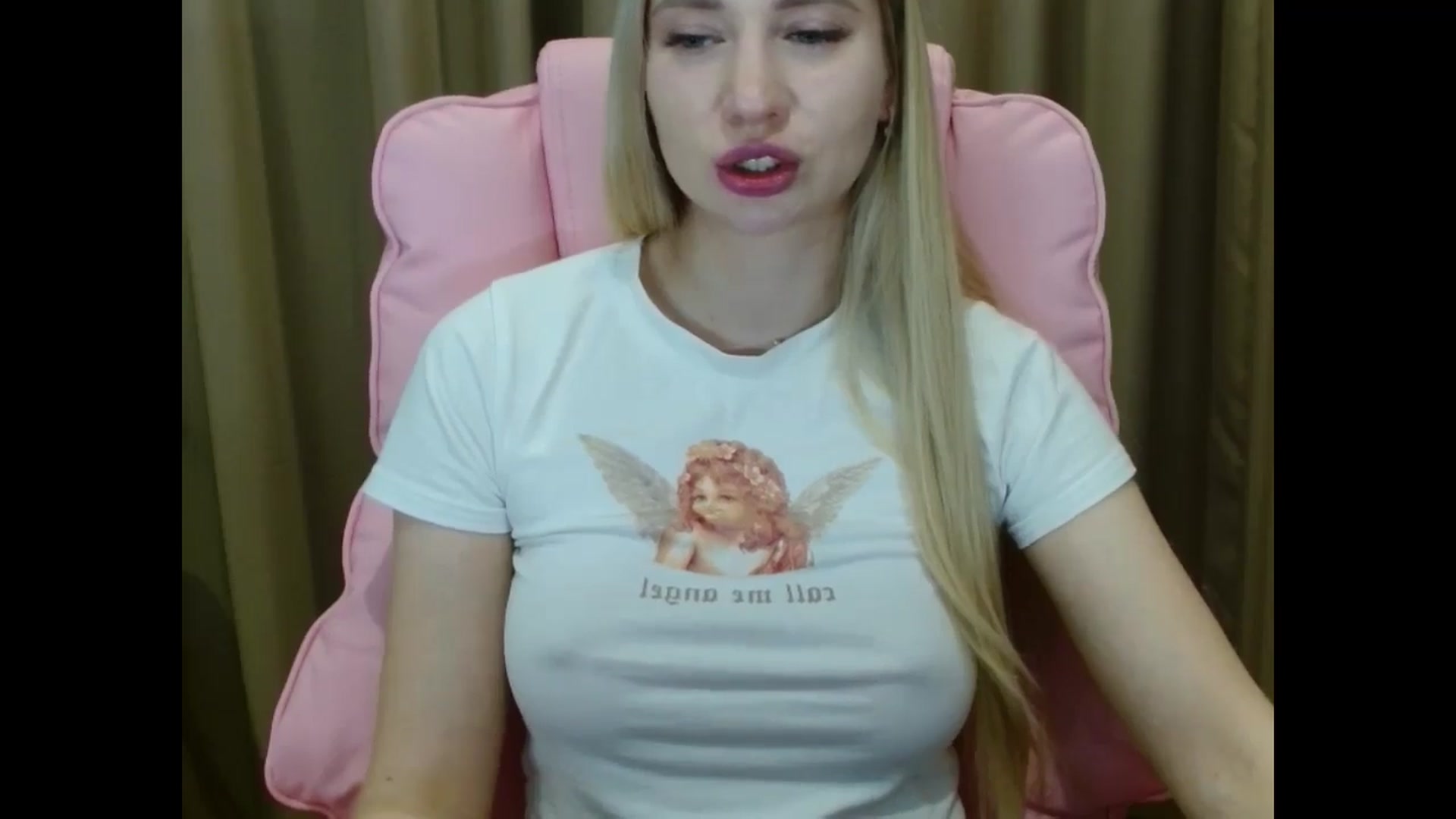 Gallery image thumbnail from Miss_Sylvia's myfreecams stream on, 03/21/2025, 19:54 image 18 of 20