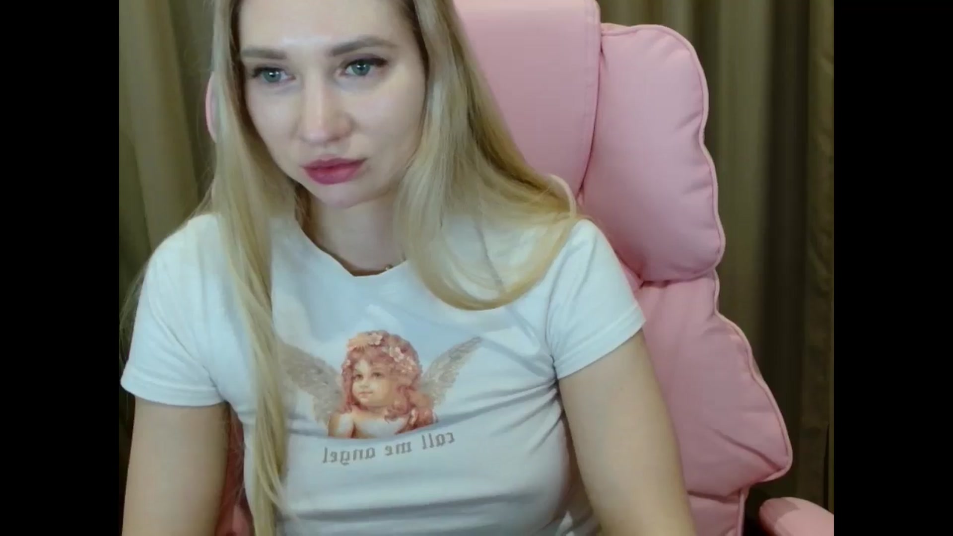 Gallery image thumbnail from Miss_Sylvia's myfreecams stream on, 03/21/2025, 21:16 image 8 of 20