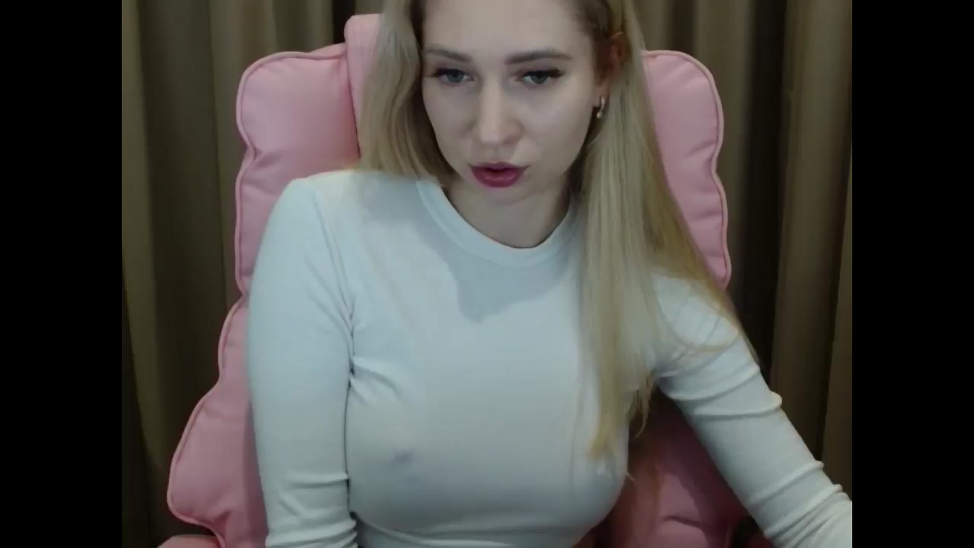Gallery image thumbnail from Miss_Sylvia's myfreecams stream on, 03/25/2025, 17:42 image 1 of 20