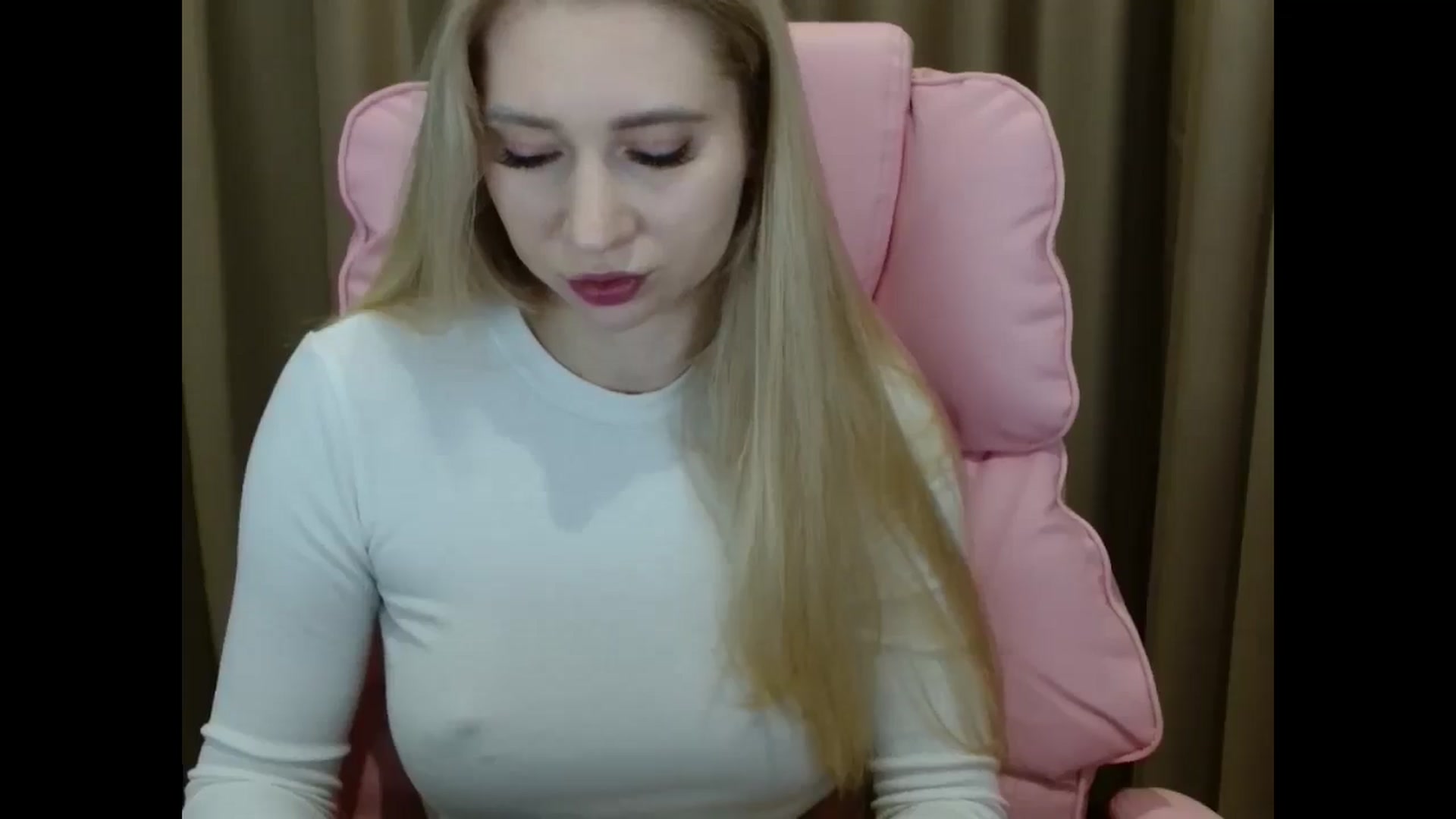 Gallery image thumbnail from Miss_Sylvia's myfreecams stream on, 03/25/2025, 17:42 image 20 of 20
